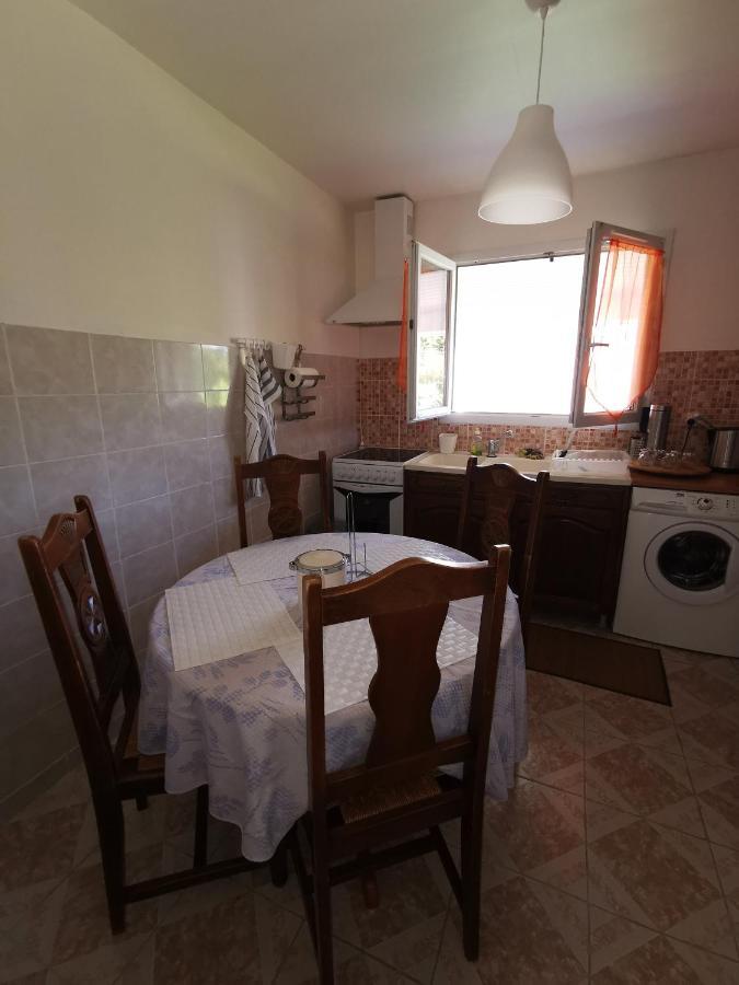 Petite Maisonnette De Plein Pied Le Taillan-Médoc 外观 照片